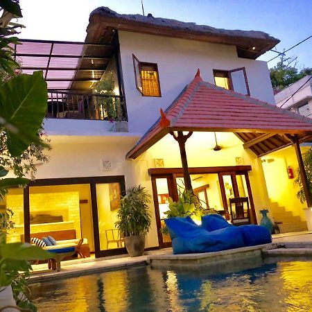 Villa Carissa Seminyak Centre, Bali By Le Ciel Hospitality Esterno foto