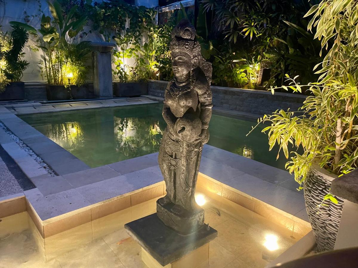Villa Carissa Seminyak Centre, Bali By Le Ciel Hospitality Esterno foto