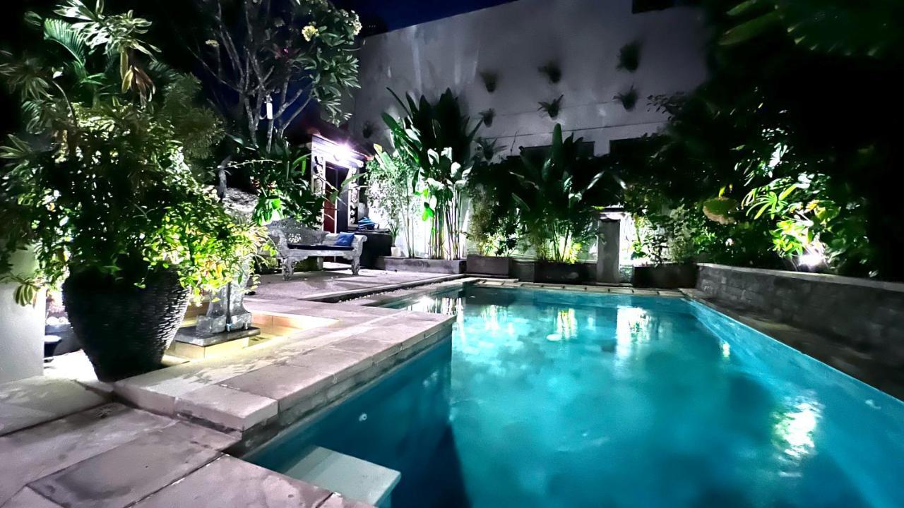 Villa Carissa Seminyak Centre, Bali By Le Ciel Hospitality Esterno foto