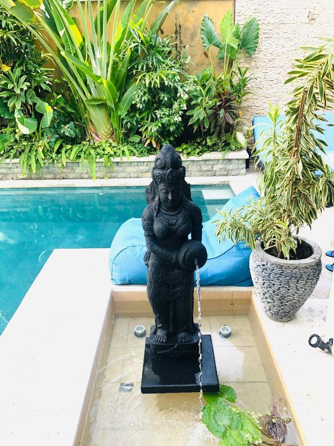 Villa Carissa Seminyak Centre, Bali By Le Ciel Hospitality Esterno foto